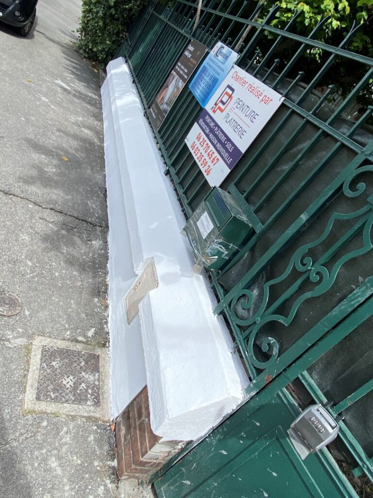 Travaux de peinture de murette à Toulouse - Avant