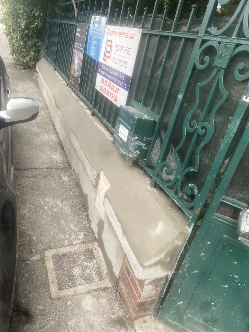 Travaux de peinture de murette à Toulouse – Avant| Travaux de peinture de murette à Toulouse – Après