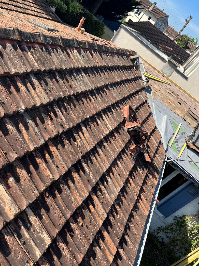 Couverture de toiture avant| Couverture de toiture après